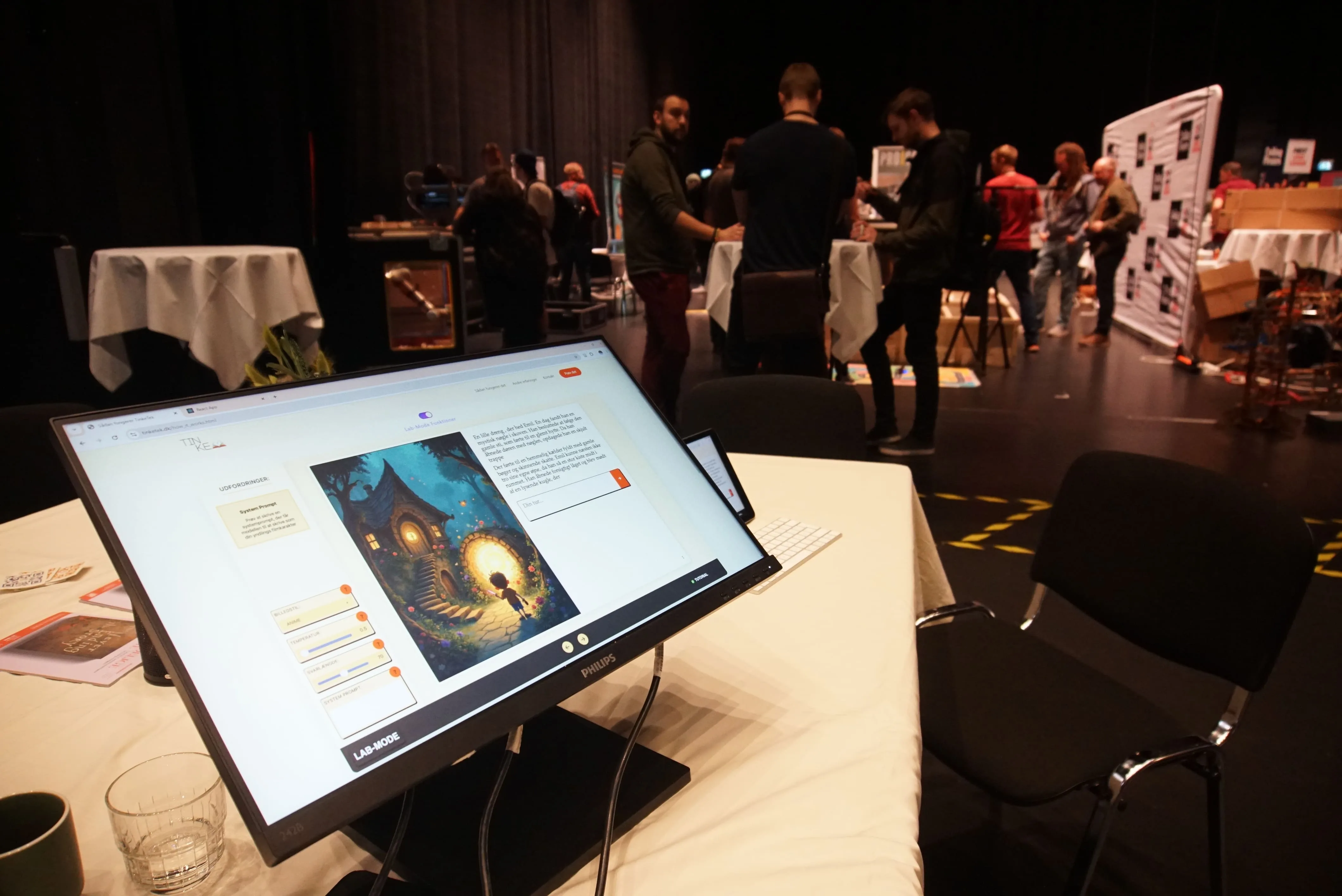TinkeTek på konference